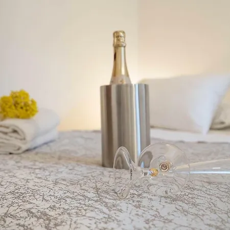 Petar In Old Part Of Town Апартаменты *